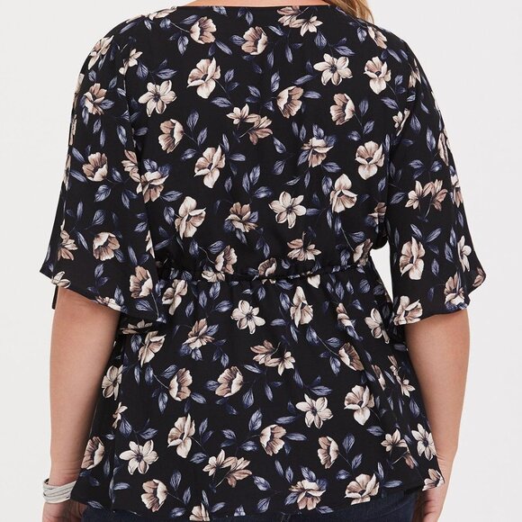 Torrid Blue Floral Lily Babydoll Georgette Surplice Blouse 3x - Picture 2 of 5